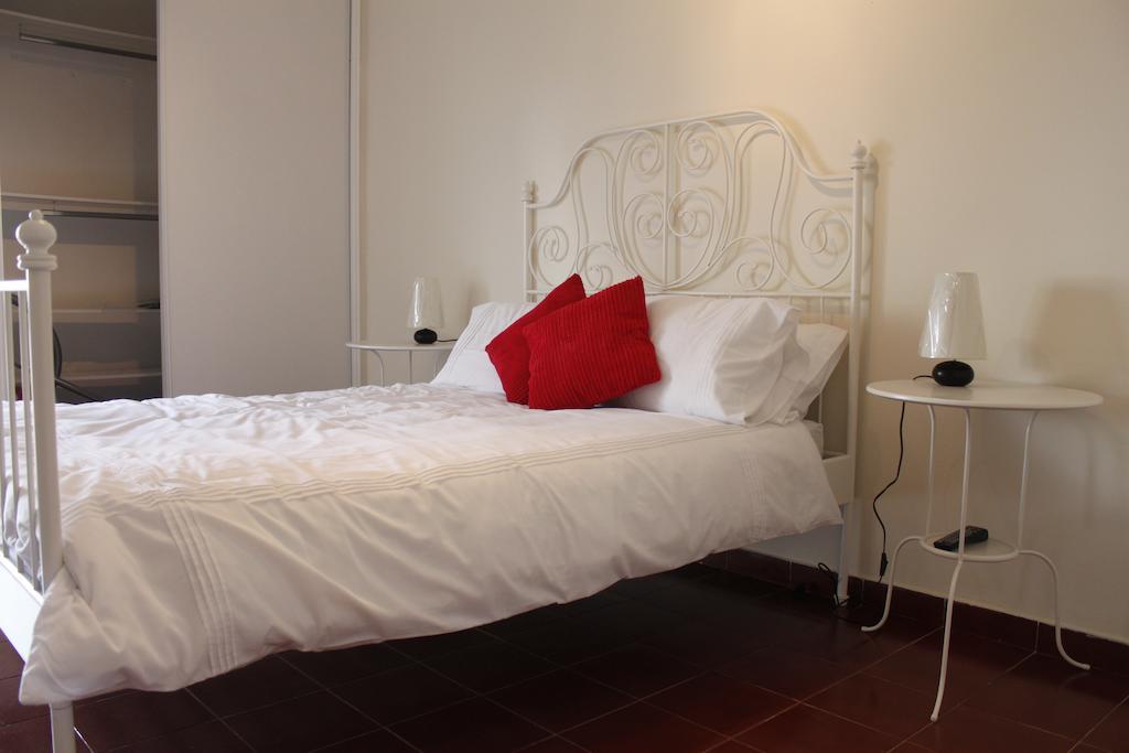 Alveiros Apartamentos Praia Dos Aveiros Αλμπουφέιρα Εξωτερικό φωτογραφία